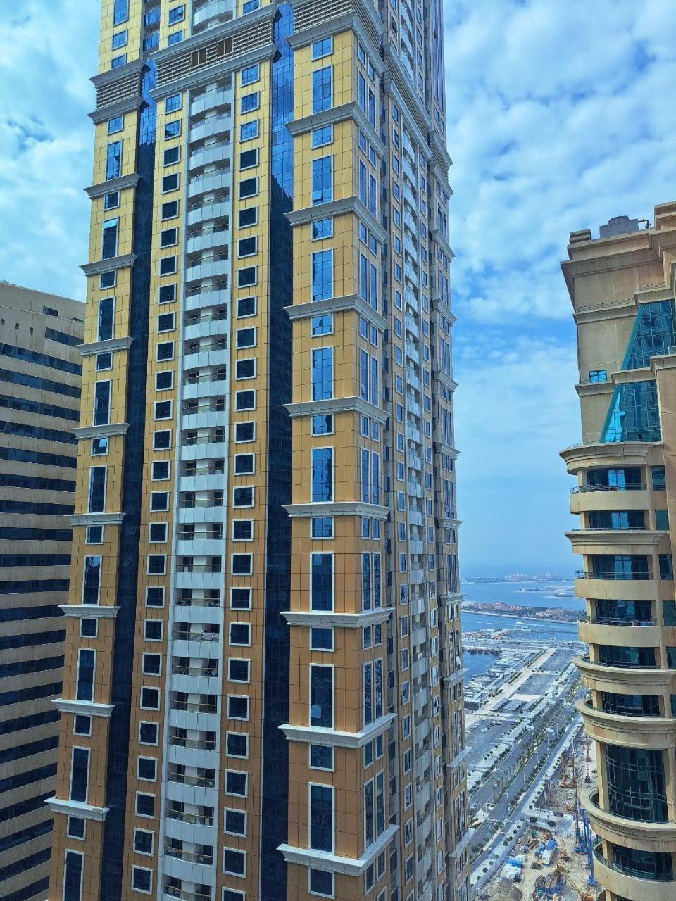 Serenity Paradise 3BR in Marina Dubai Exterior foto