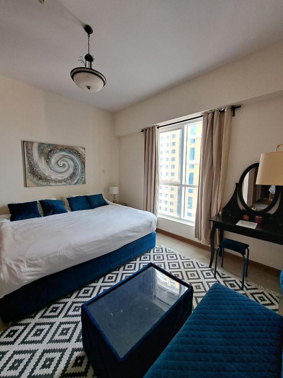 Serenity Paradise 3BR in Marina Dubai Exterior foto